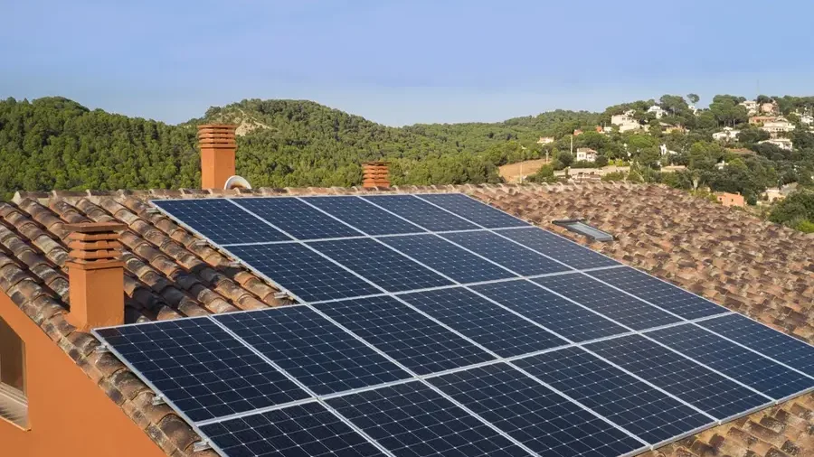 Cómo instalar paneles solares paso a paso